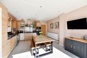 Kitchen- click for photo gallery